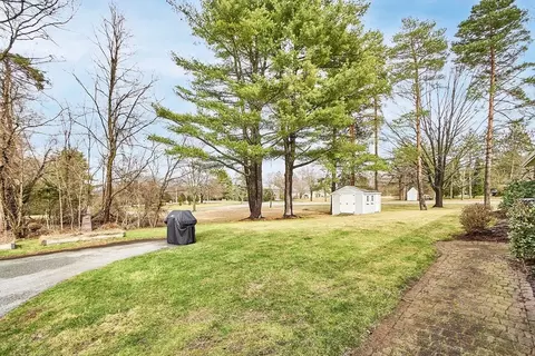 42 Walnut St, Devens, MA 01434 photo 5