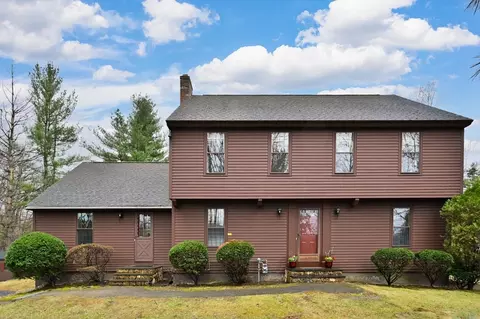 391 Pleasant St, North Andover, MA 01845