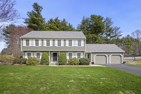 26 Thaddeus Mason Rd, Northborough, MA 01532