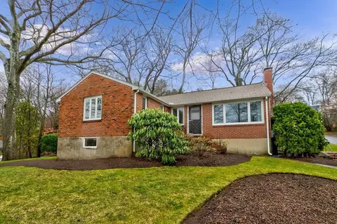 94 Ridge St, Arlington, MA 02474