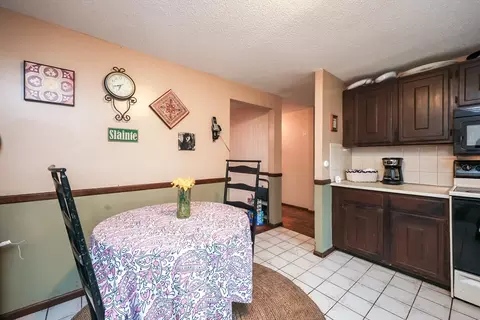 418 Dailey Dr, Franklin, MA 02038 photo 6