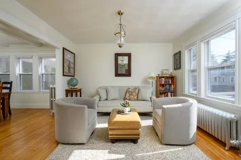 2 Viola St #2A, Milton, MA 02186