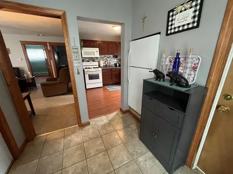 103 Davis St, Fall River, MA 02723 photo 7