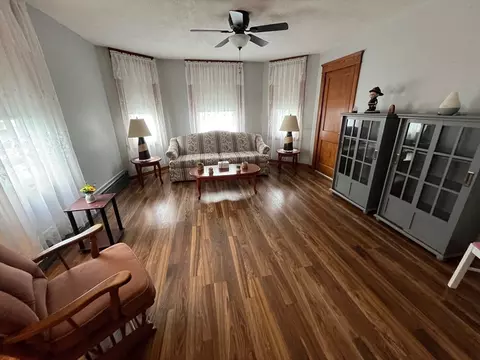 103 Davis St, Fall River, MA 02723 photo 3