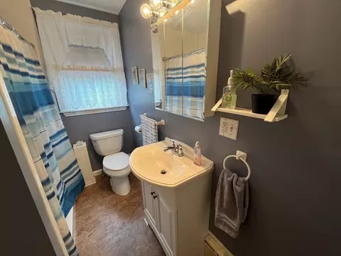 103 Davis St, Fall River, MA 02723 photo 11
