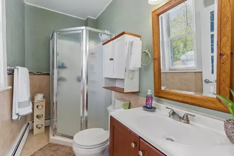 Bath - 11 Slater St, Webster, MA 01570 photo 1 of 2