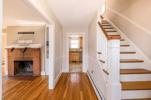 8 Smith Ave, Reading, MA 01867 photo 6