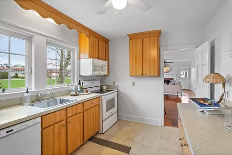 19 Cornell Rd, Marblehead, MA 01945 photo 13
