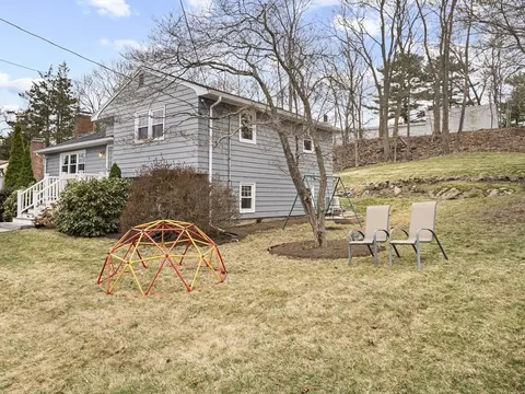 Exterior - 19 Pine Rd, Beverly, MA 01915 photo 8 of 8
