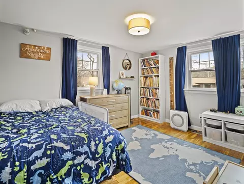 Bedroom - 19 Pine Rd, Beverly, MA 01915 photo 3 of 7