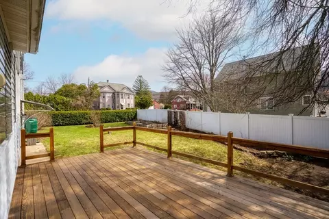 2 Broad St, Easthampton, MA 01027 photo 6