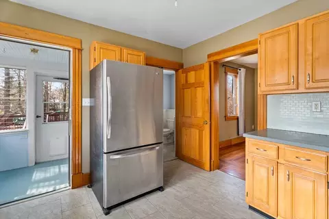 2 Broad St, Easthampton, MA 01027 photo 20