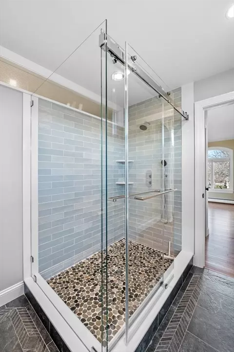 Bath - 8 Links Rd, Gloucester, MA 01930 photo 2 of 5