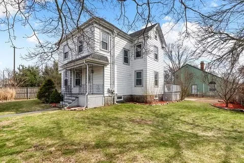 10 Conant St, Beverly, MA 01915 photo 5