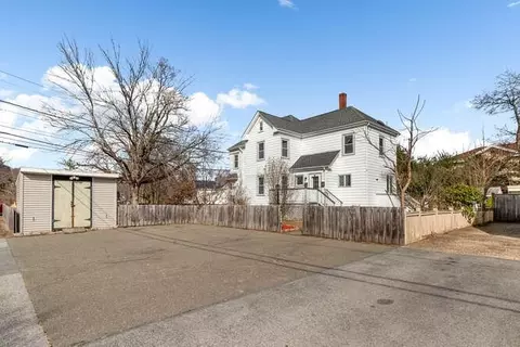 10 Conant St, Beverly, MA 01915 photo 6