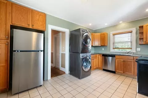 10 Conant St, Beverly, MA 01915 photo 30