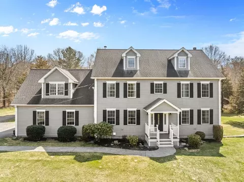 167 Winthrop St, Rehoboth, MA 02769