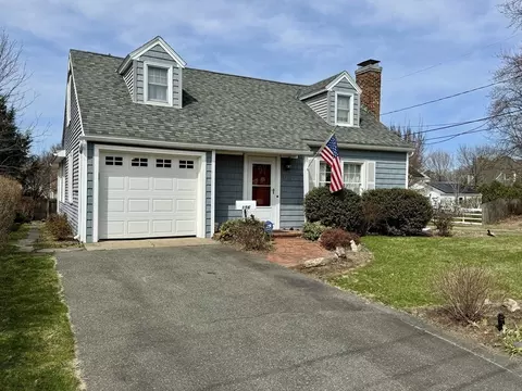Exterior - 156 Ashbrook St, Springfield, MA 01118 photo 2 of 7
