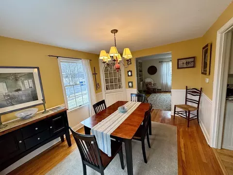 Dining - 156 Ashbrook St, Springfield, MA 01118 photo 2 of 2