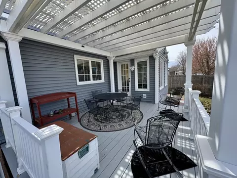 Exterior - 156 Ashbrook St, Springfield, MA 01118 photo 4 of 7