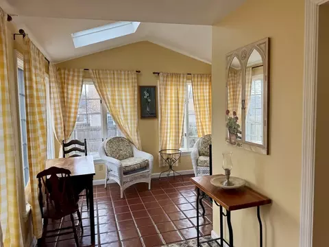 Other - 156 Ashbrook St, Springfield, MA 01118 photo 3 of 7