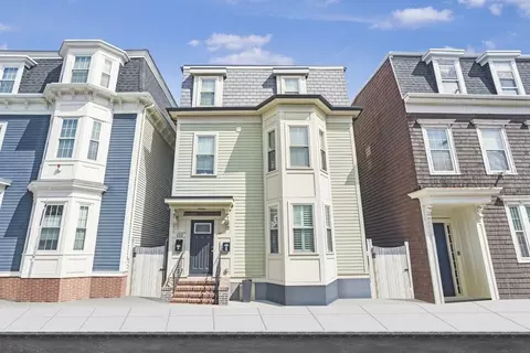 152 M St #1, Boston, MA 02127