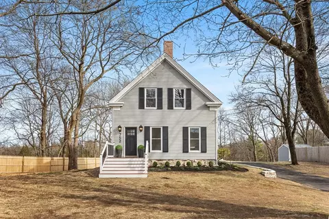 752 Front St, Weymouth, MA 02188