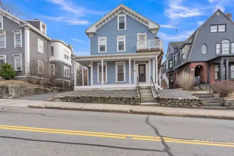 78 Elm St, Worcester, MA 01609