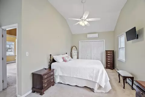 Bedroom - 2 Bumpy Ln, Methuen, MA 01844 photo 5 of 5