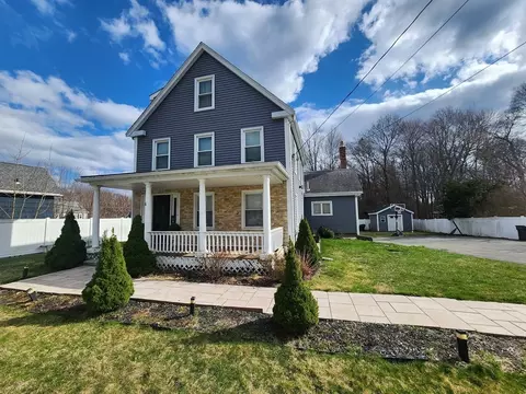 6 Pond St, Avon, MA 02322