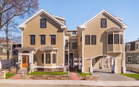 14 Alaska St #6, Roxbury, MA 02119