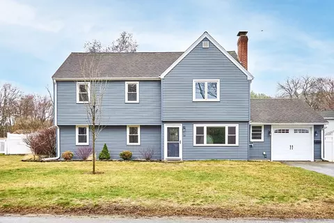13 Reo Rd, Maynard, MA 01754