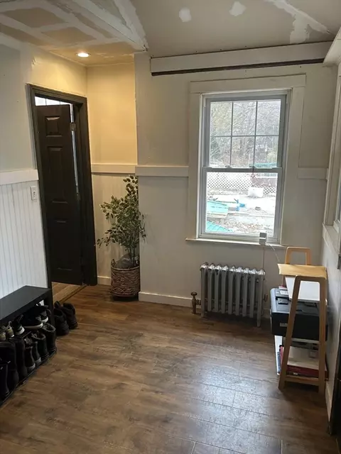 32 Birch St, Lowell, MA 01852 photo 7