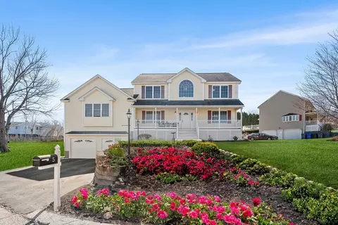 5 Apple Crest Dr, Methuen, MA 01844