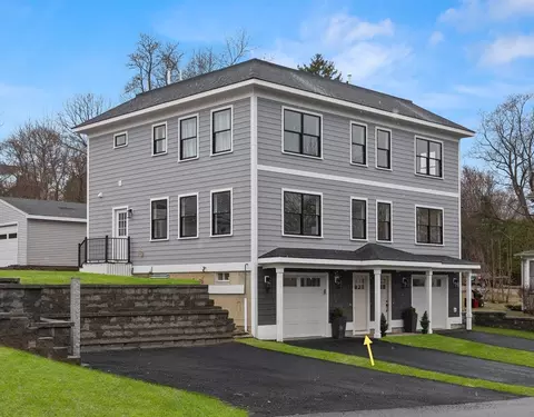 2 Blaisdell Ter #1, Ipswich, MA 01938