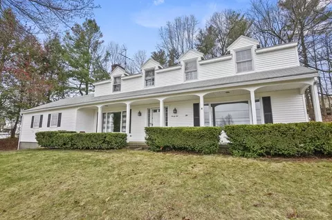 26 Bancroft St, Auburn, MA 01501