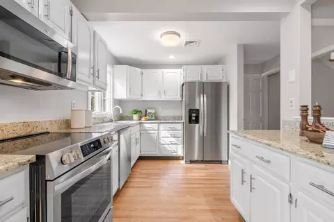 3 Eagle Dr, North Reading, MA 01864 photo 12