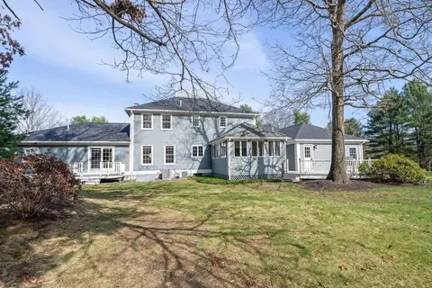 3 Eagle Dr, North Reading, MA 01864 photo 4