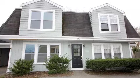 126 Green St #A, Marblehead, MA 01945
