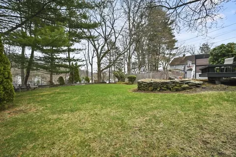 Exterior - 62 Commodore Rd, Worcester, MA 01602 photo 8 of 8