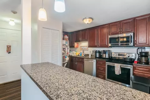 Kitchen - 11 Gibbs St #H113, Worcester, MA 01607 photo 1 of 3