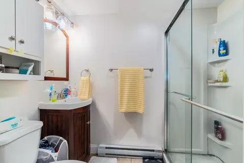 Bath - 11 Gibbs St #H113, Worcester, MA 01607 photo 2 of 2