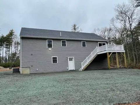 2 Peyton Ln, Wareham, MA 02576 photo 2
