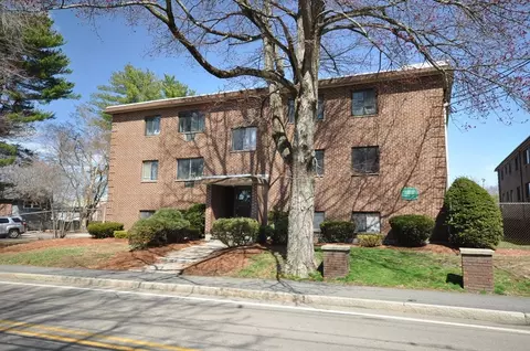 10 Kendall Ave #11, Framingham, MA 01702