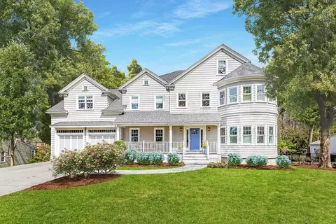10 Woodland Rd, Lexington, MA 02420
