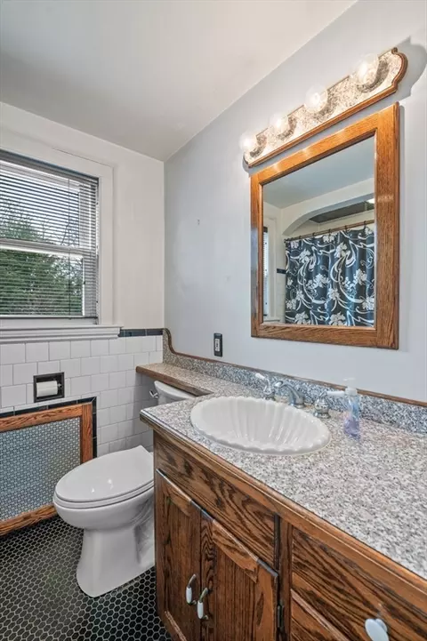 5 Prospect St, Danvers, MA 01923 photo 16