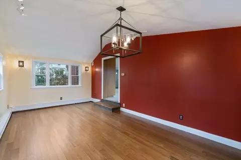 16 Braman St, Danvers, MA 01923 photo 11