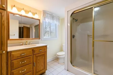 16 Braman St, Danvers, MA 01923 photo 12
