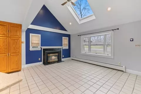 16 Braman St, Danvers, MA 01923 photo 6