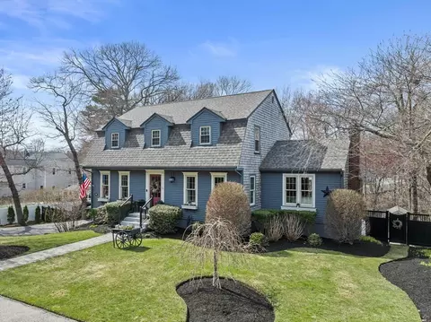 39 Weyfair Path, Weymouth, MA 02190